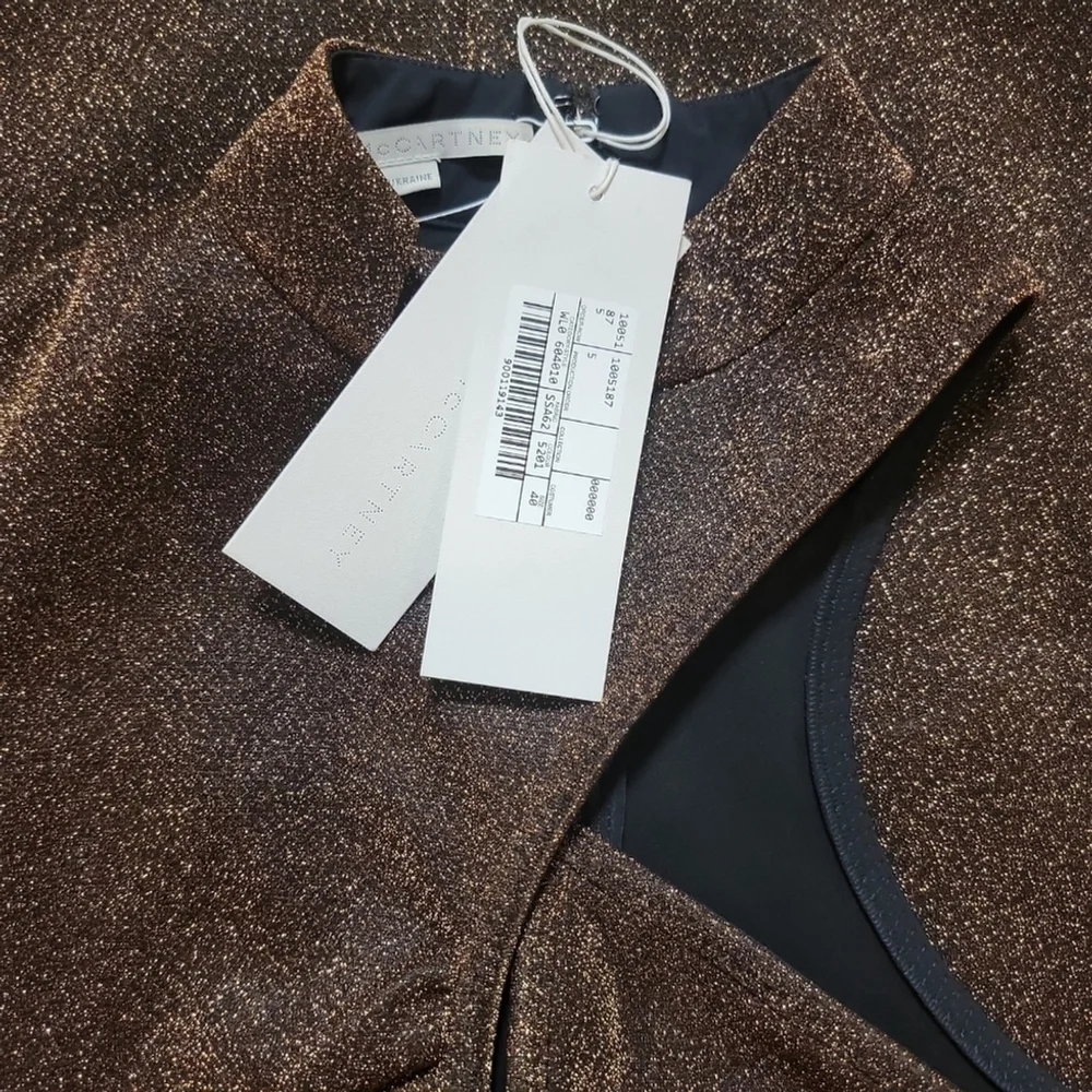 NWT $2300 STELLA MCCARTNEY Malisa One Shoulder Mini Dress Metallic IT 40 US 6 - Picture 4 of 8